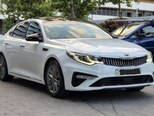 Kia Optima-4