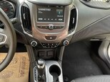 Chevrolet Cruze-13
