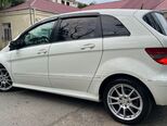 Mercedes B 170-13