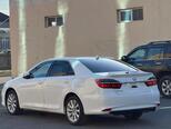 Toyota Camry-4