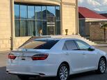Toyota Camry-3