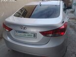 Hyundai Elantra-2