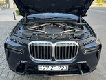 BMW X7-12
