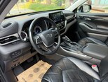 Toyota Highlander-8