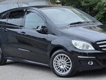 Mercedes B 180-8