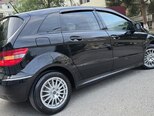 Mercedes B 180-17