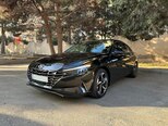 Hyundai Elantra-2