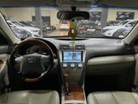 Toyota Camry-11