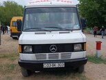 Mercedes 410 D-1