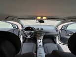 Toyota Avensis-18