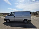 Ford Transit-5