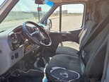 Ford Transit-9