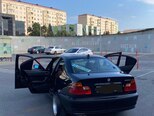 BMW 323-4