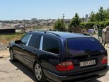 Mercedes E 200-2