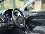 Hyundai Accent-10