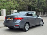 Hyundai Accent-4