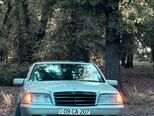 Mercedes C 200-1