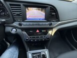 Hyundai Elantra-17