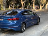 Hyundai Elantra-7