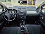 Nissan Tiida-5