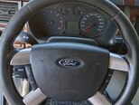 Ford Transit-17