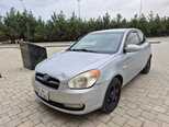 Hyundai Accent-2