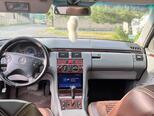 Mercedes E 220-3