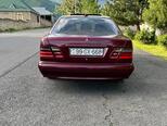 Mercedes E 220-2
