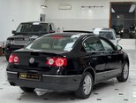 Volkswagen Passat-10