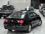 Volkswagen Passat-11