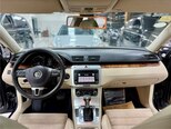 Volkswagen Passat-14