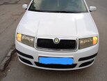 Skoda Fabia-1