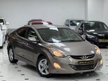 Hyundai Elantra-2