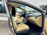 Hyundai Elantra-17