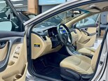Hyundai Elantra-18