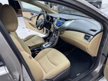 Hyundai Elantra-22