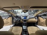 Hyundai Elantra-27