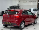 Kia Rio-11