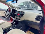 Kia Rio-17