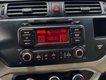 Kia Rio-29