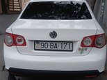 Volkswagen Jetta-2