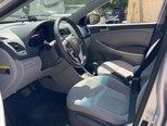 Hyundai Accent-10