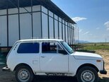 LADA (VAZ) Niva-8