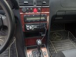 Mercedes C 200-11