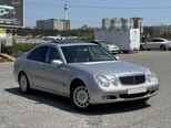 Mercedes E 240-1