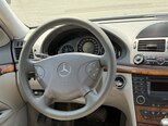 Mercedes E 240-13