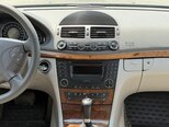 Mercedes E 240-14