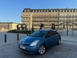 Toyota Prius-1