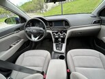 Hyundai Elantra-15