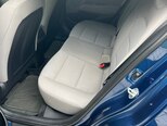 Hyundai Elantra-11